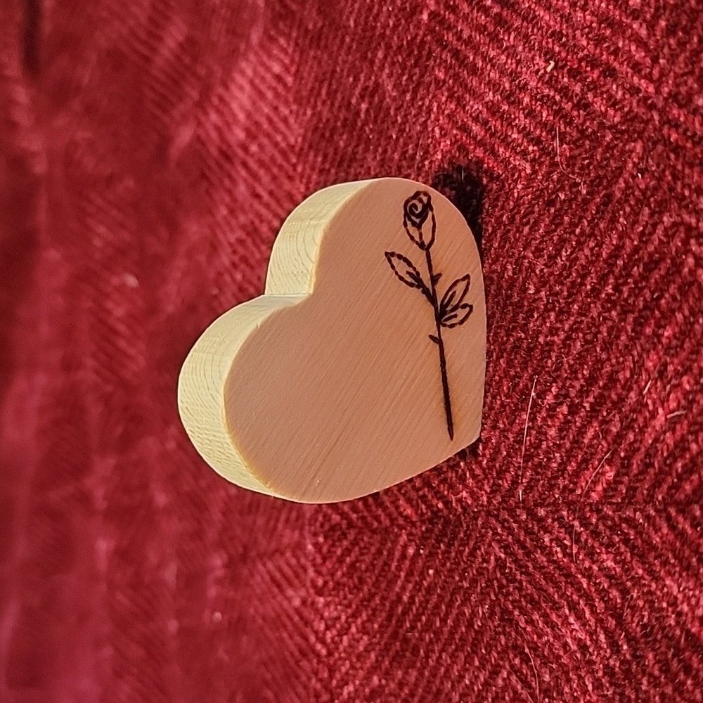 Pyrography rose heart - Picture 2 of 8